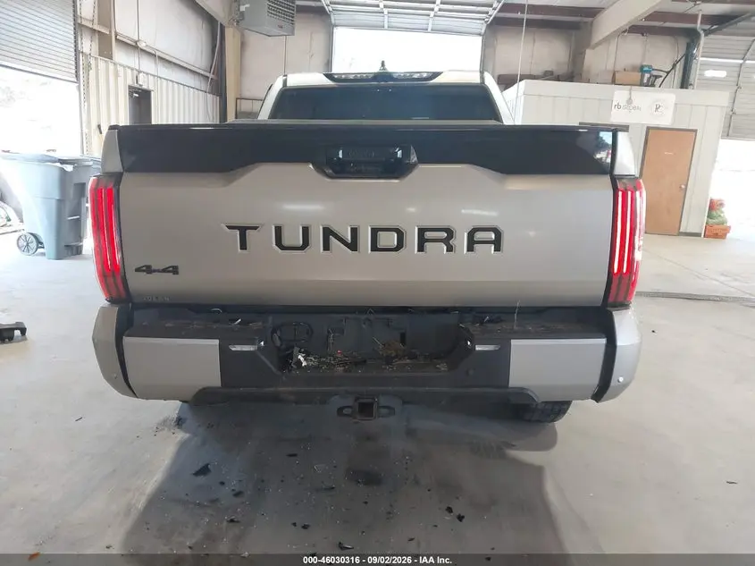2024 TOYOTA TUNDRA PLATINUM