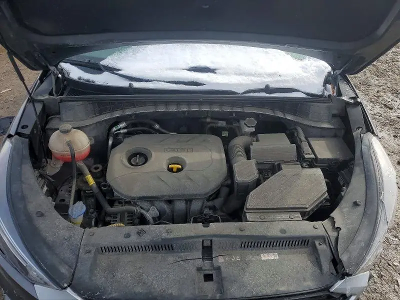 2021 HYUNDAI TUCSON SE  