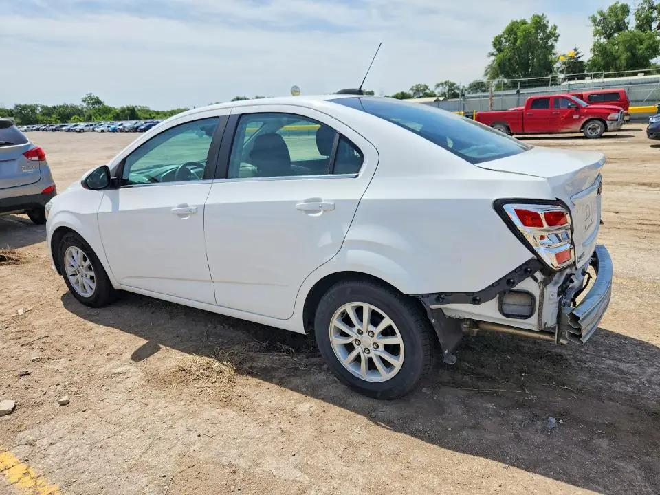 2017 CHEVROLET SONIC LT  