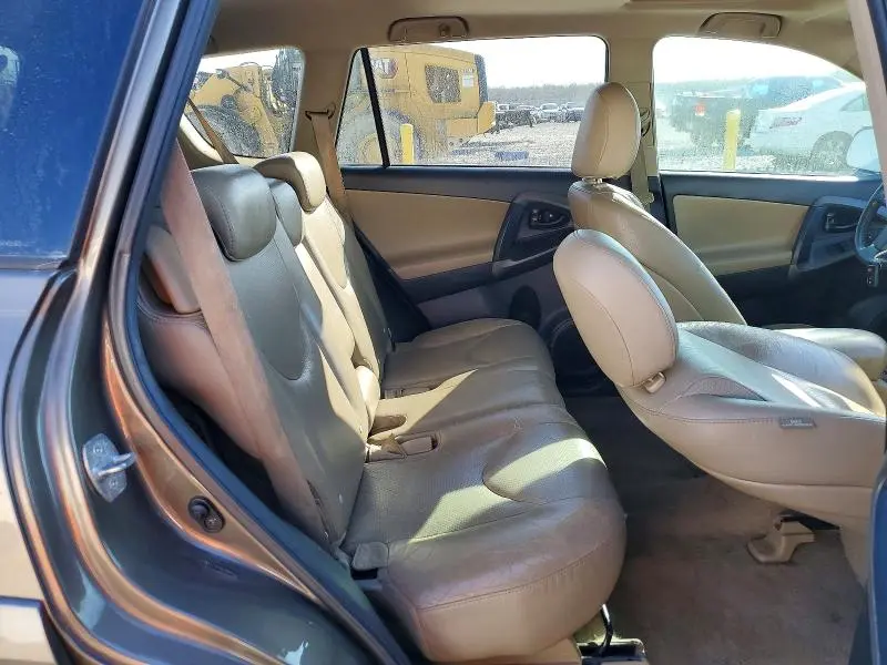 2011 TOYOTA RAV4 LIMITED  