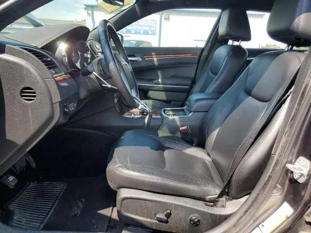 2013 CHRYSLER 300   