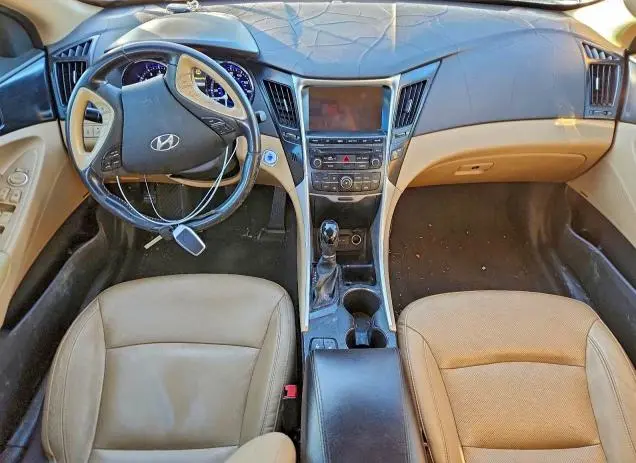 2014 HYUNDAI SONATA SE  