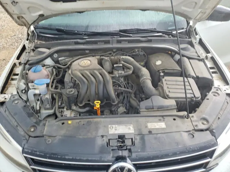 2015 VOLKSWAGEN JETTA BASE  