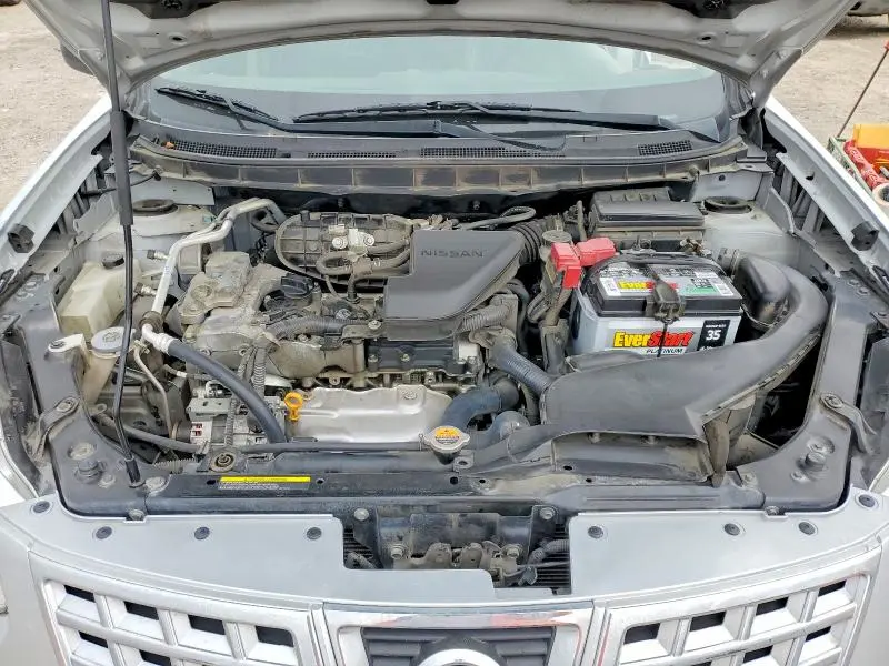 2010 NISSAN ROGUE SL  