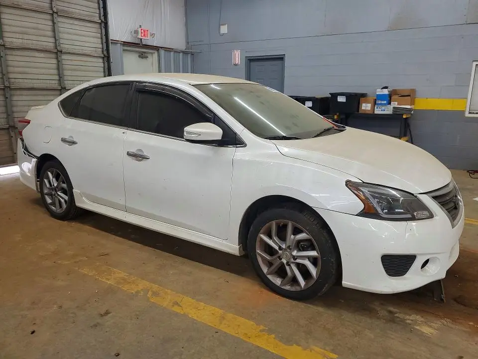 2015 NISSAN SENTRA SR  