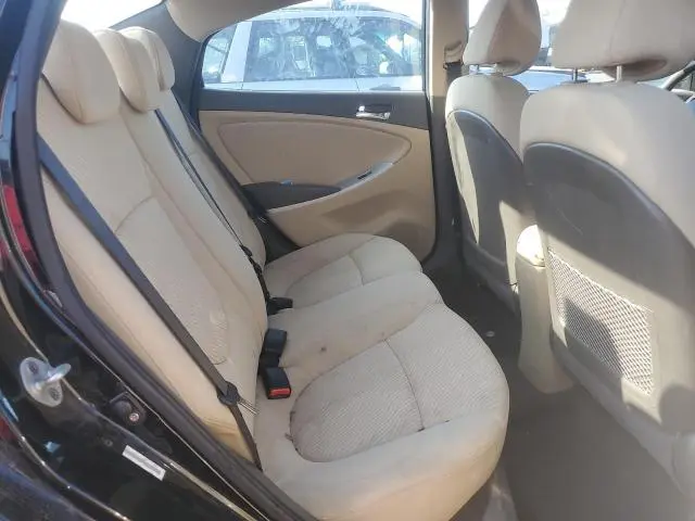 2012 HYUNDAI ACCENT GLS  