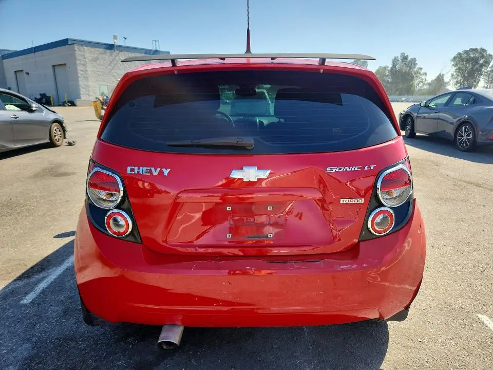 2013 CHEVROLET SONIC LT  