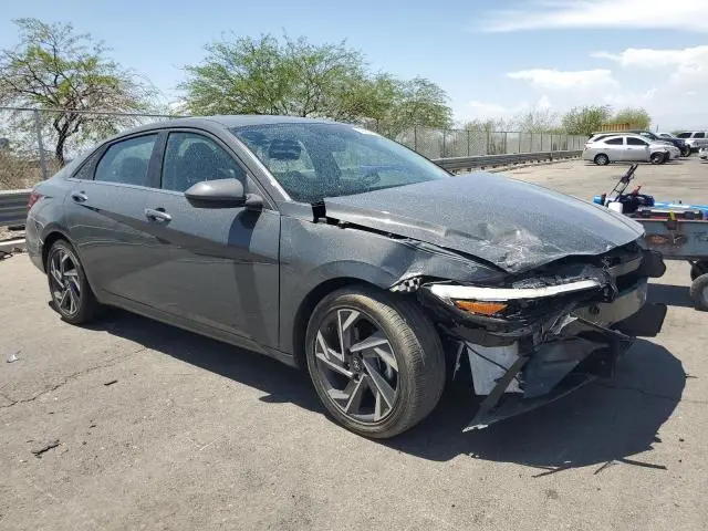 2025 HYUNDAI ELANTRA SEL  