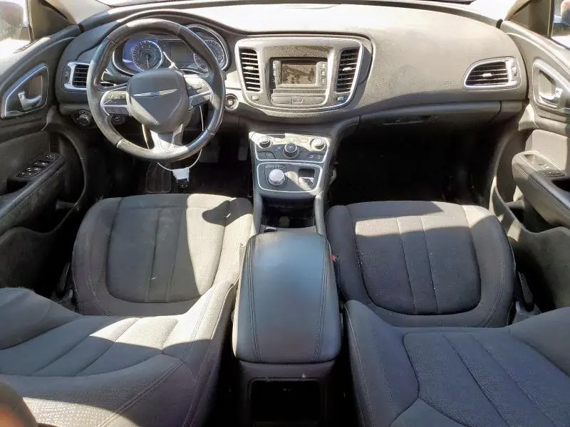 2016 CHRYSLER 200 LX  