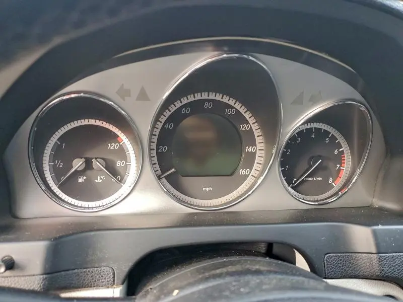 2011 MERCEDES-BENZ C 300  