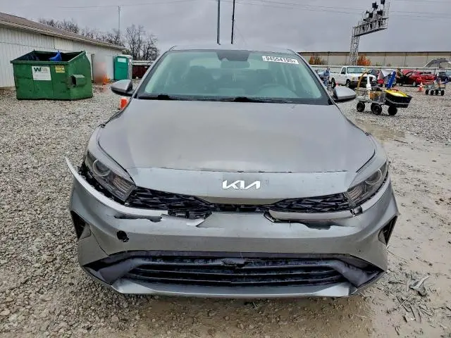 2022 KIA FORTE FE  