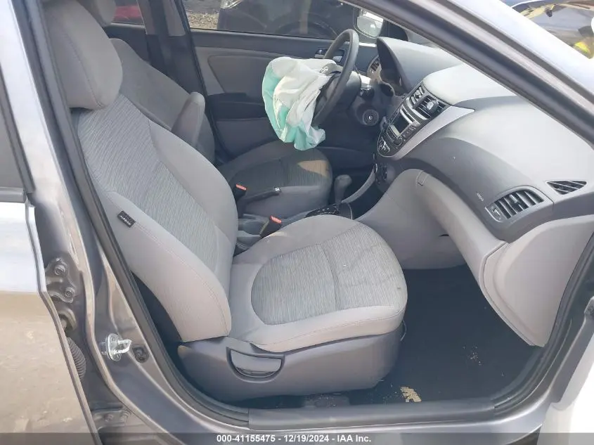 2015 HYUNDAI ACCENT GLS