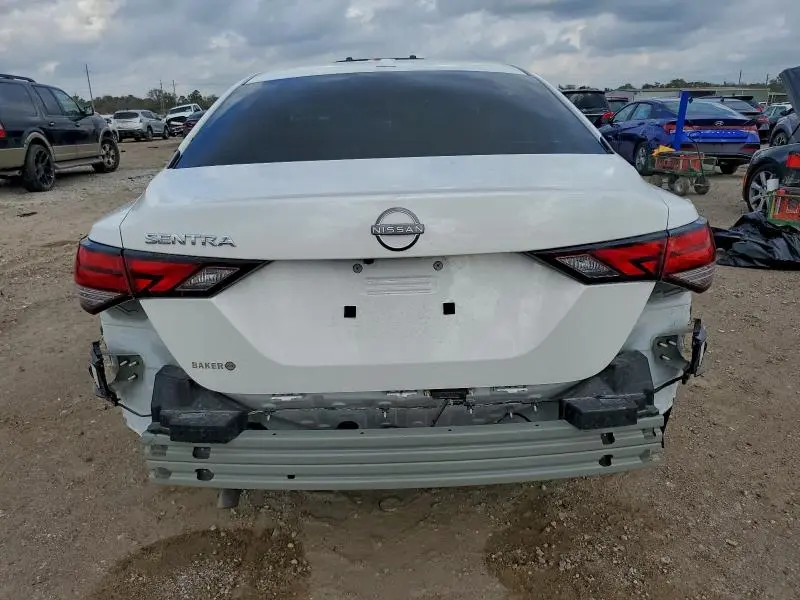 2025 NISSAN SENTRA SV  