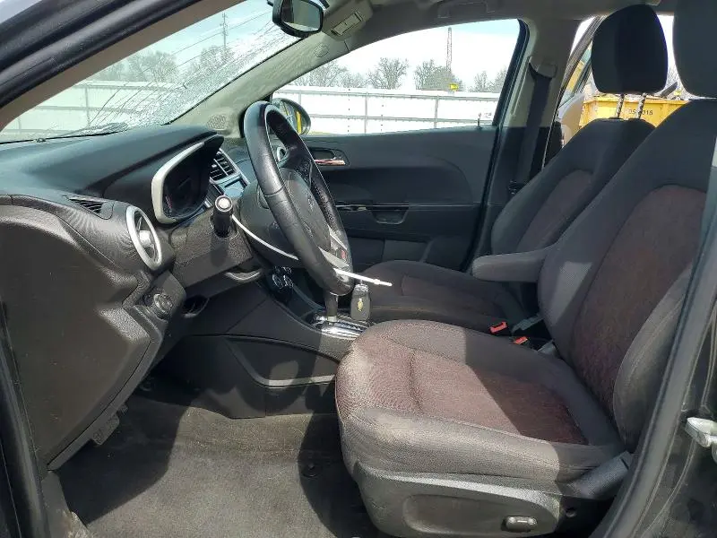 2020 CHEVROLET SONIC LT  