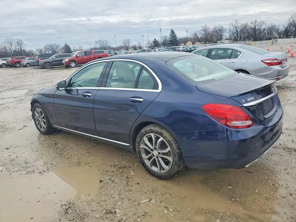 2016 MERCEDES-BENZ C   