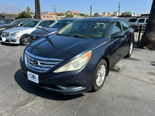 2012 HYUNDAI SONATA GLS  