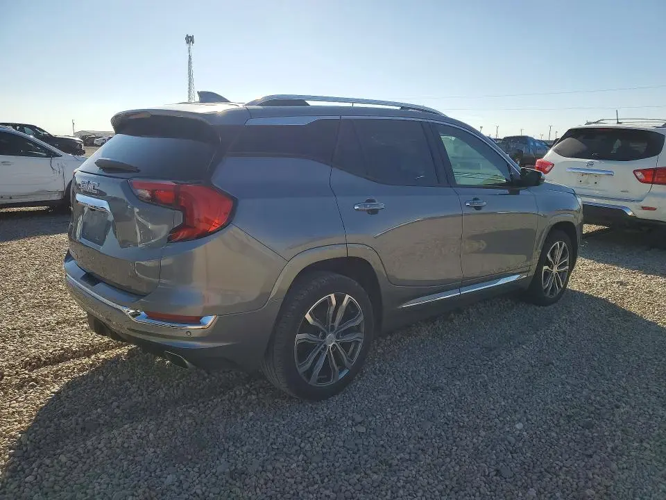2019 GMC TERRAIN DENALI  