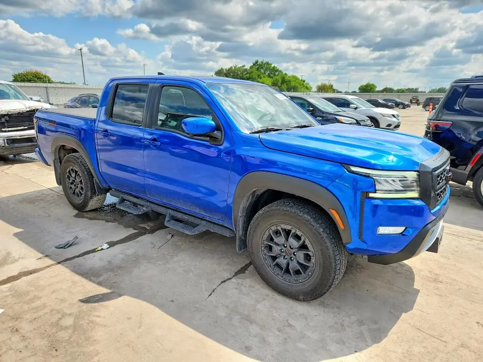 2024 NISSAN FRONTIER PRO-4X  