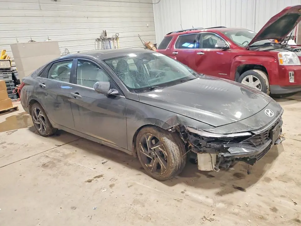 2024 HYUNDAI ELANTRA LIMITED  