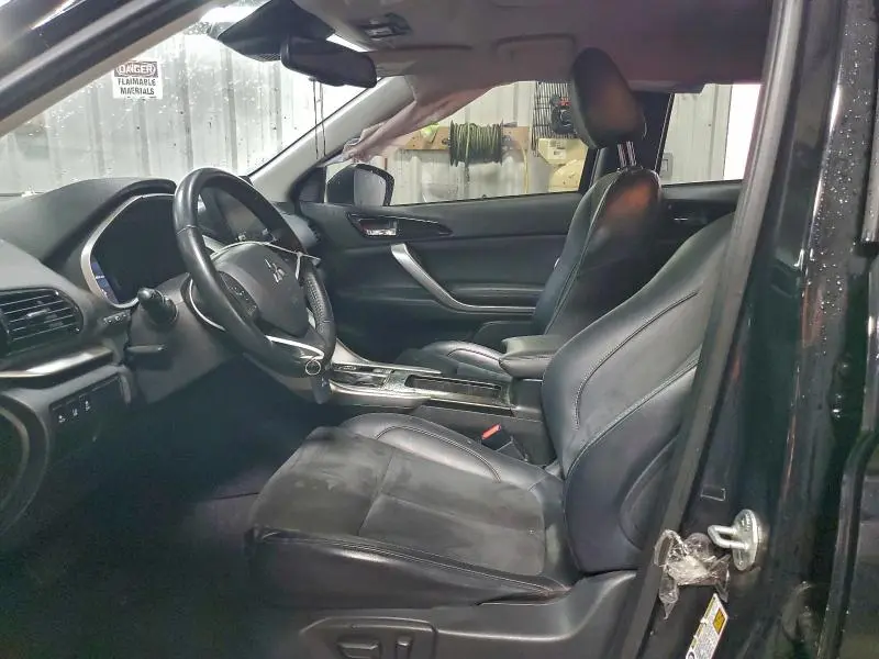 2022 MITSUBISHI ECLIPSE CROSS SE  