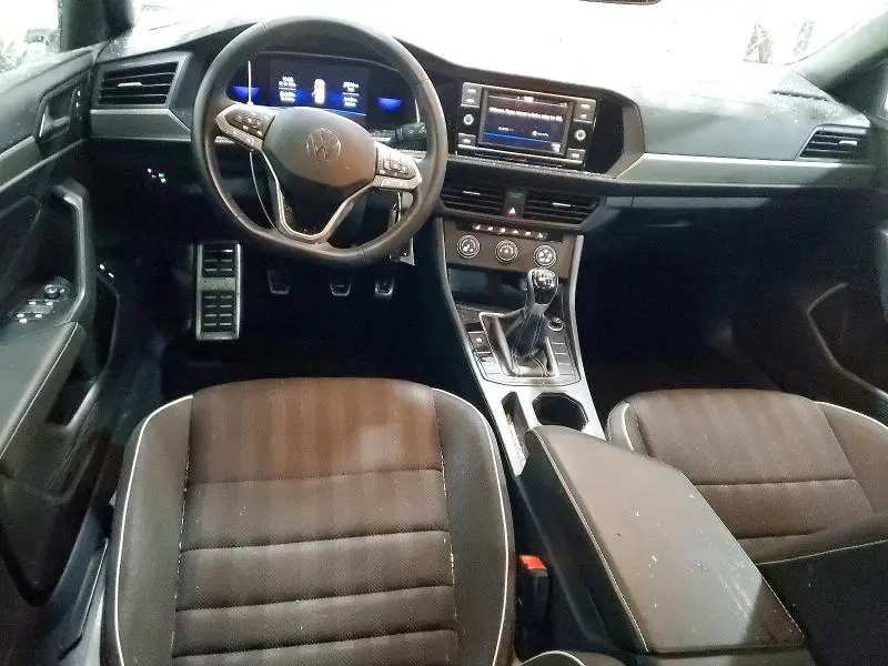 2024 VOLKSWAGEN JETTA SPORT  