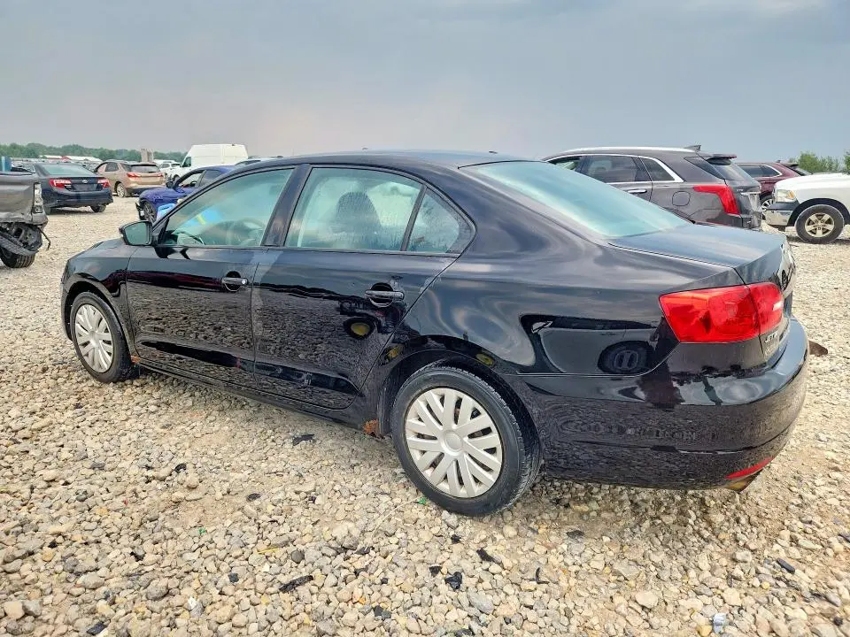 2012 VOLKSWAGEN JETTA SE  