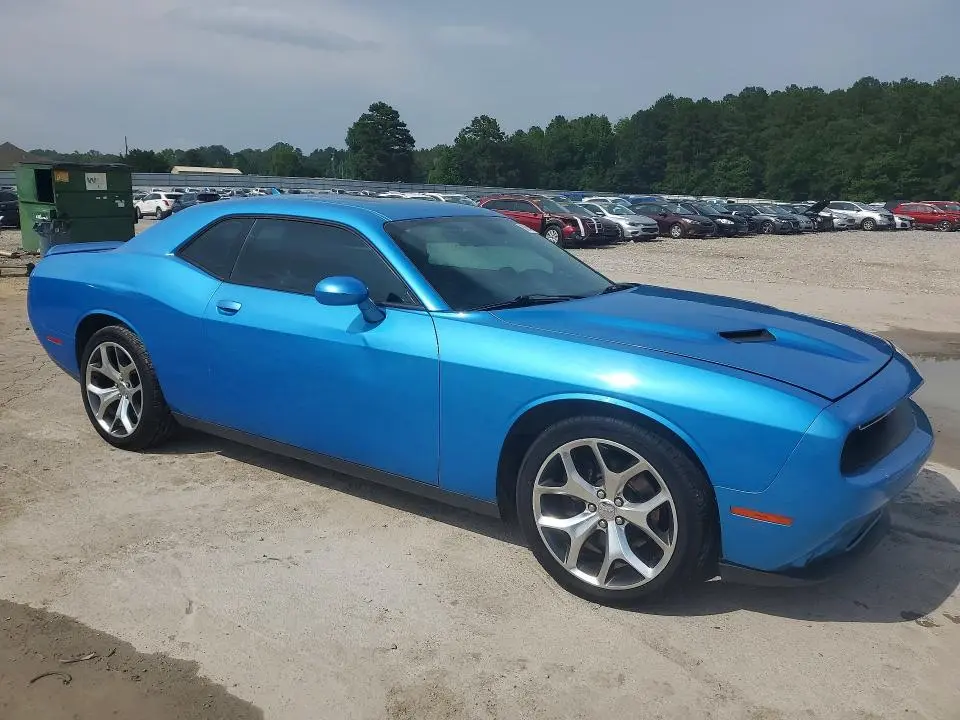 2015 DODGE CHALLENGER SXT PLUS  