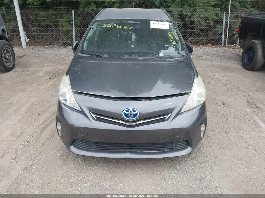 2013 TOYOTA PRIUS V THREE