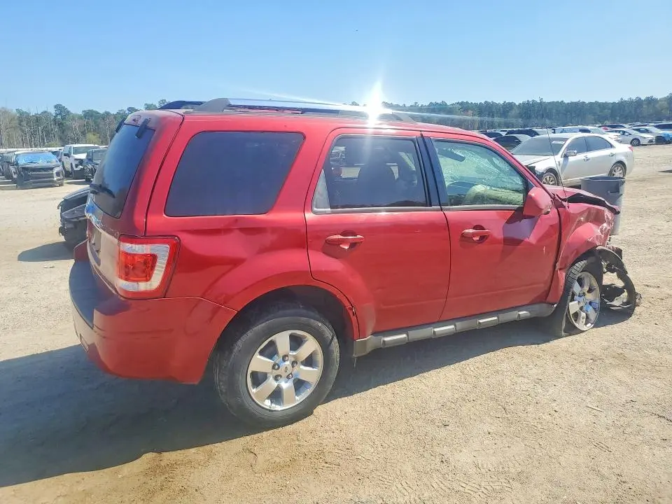 2011 FORD ESCAPE LIMITED  