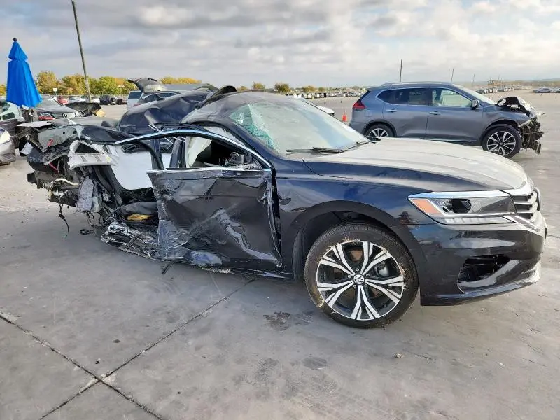 2021 VOLKSWAGEN PASSAT SE  