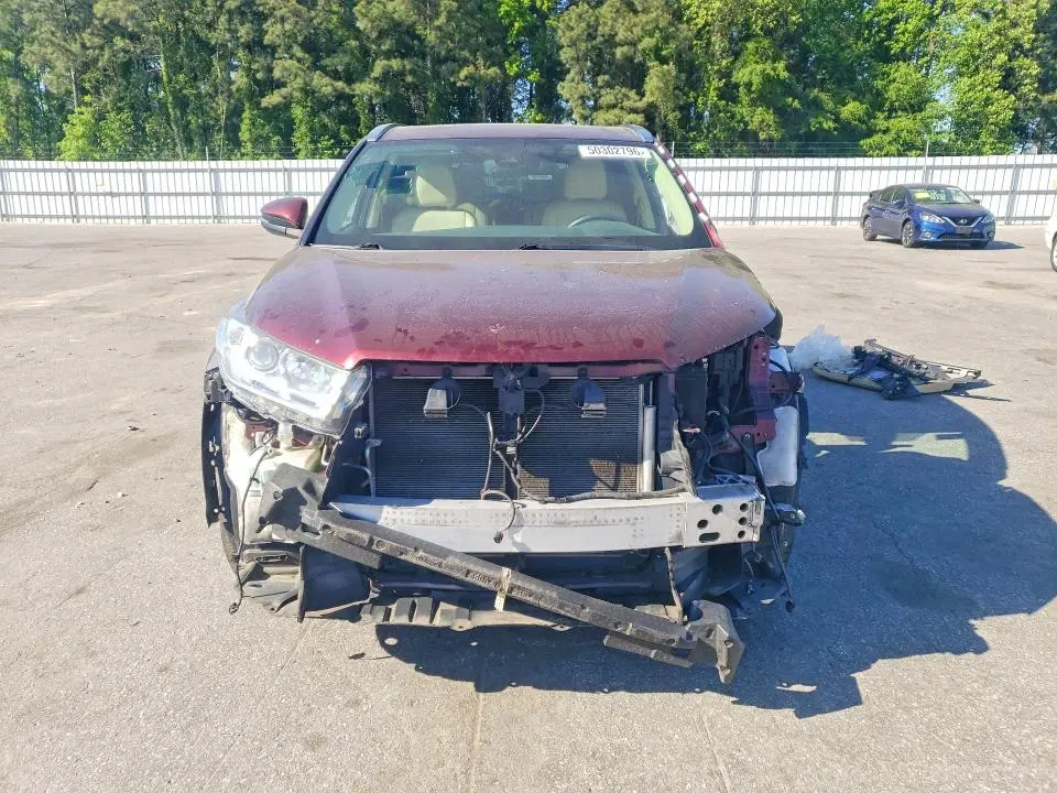 2018 TOYOTA HIGHLANDER XLE  