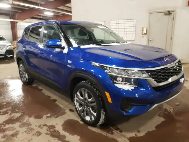 2021 KIA SELTOS LX  