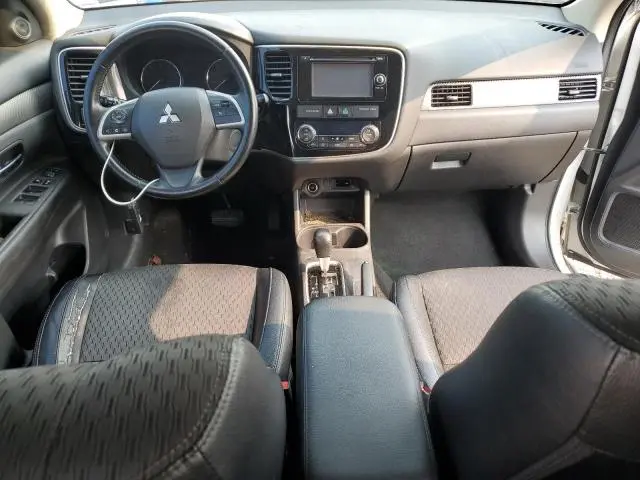 2015 MITSUBISHI OUTLANDER SE