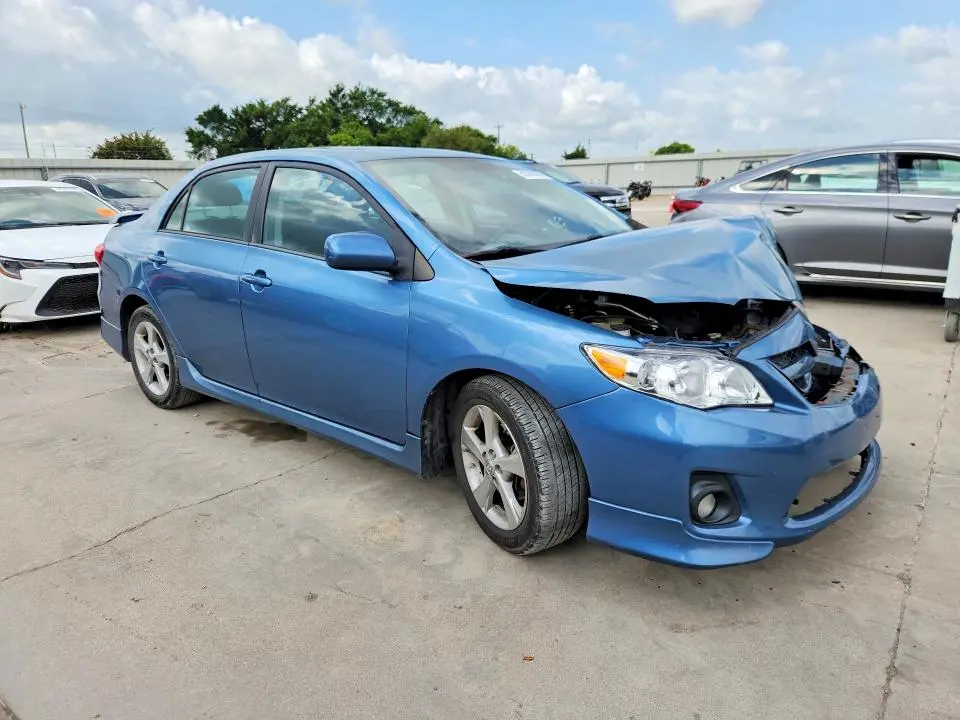 2012 TOYOTA COROLLA S  