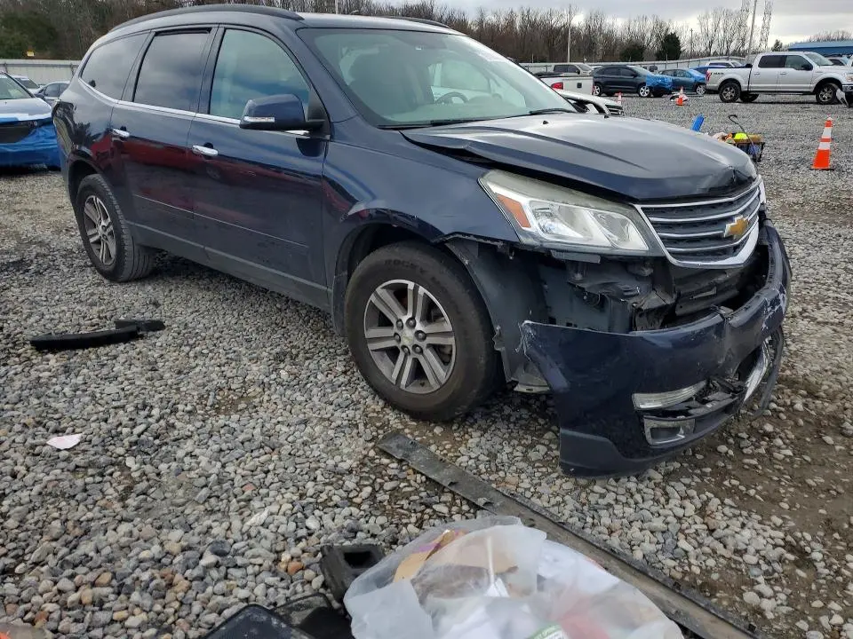 2016 CHEVROLET TRAVERSE LT  