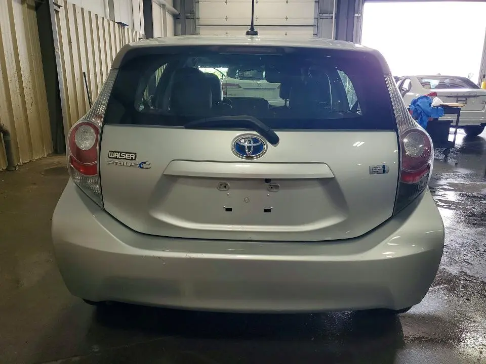 2013 TOYOTA PRIUS C FOUR  