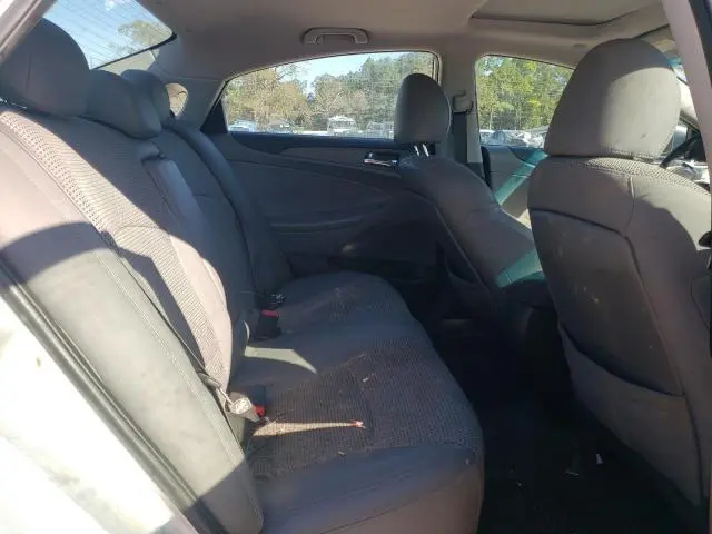 2011 HYUNDAI SONATA SE  