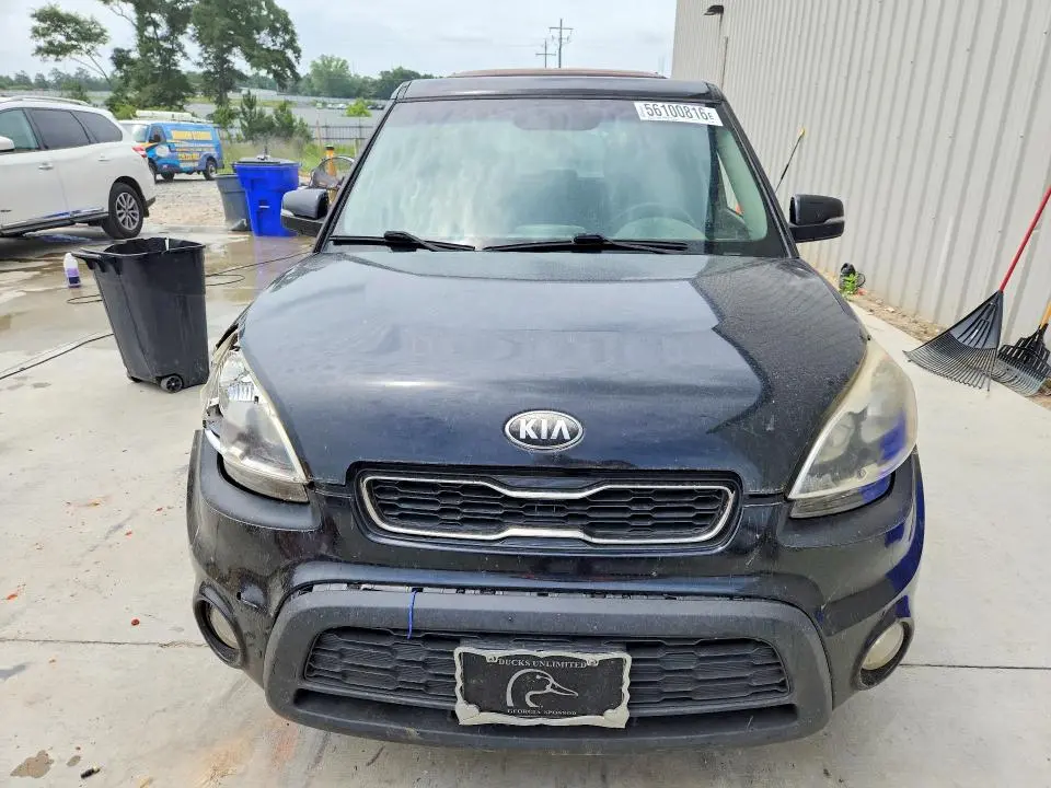 2013 KIA SOUL +  
