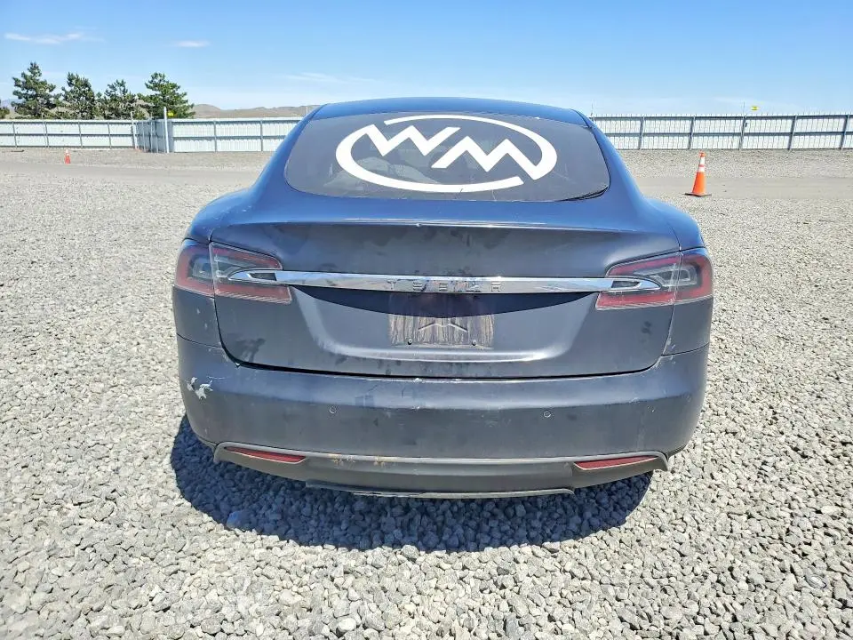 2015 TESLA MODEL S   