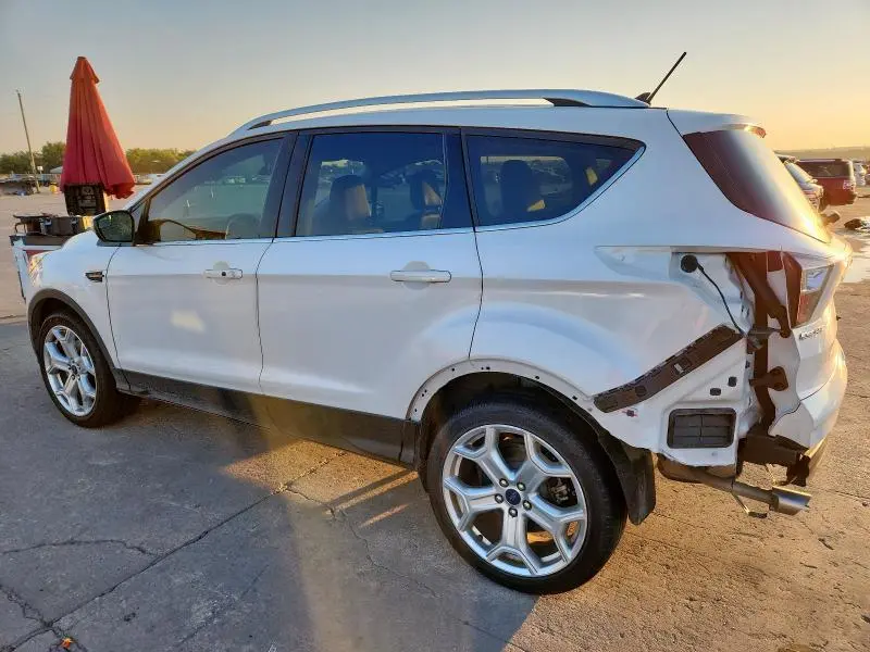 2018 FORD ESCAPE TITANIUM  