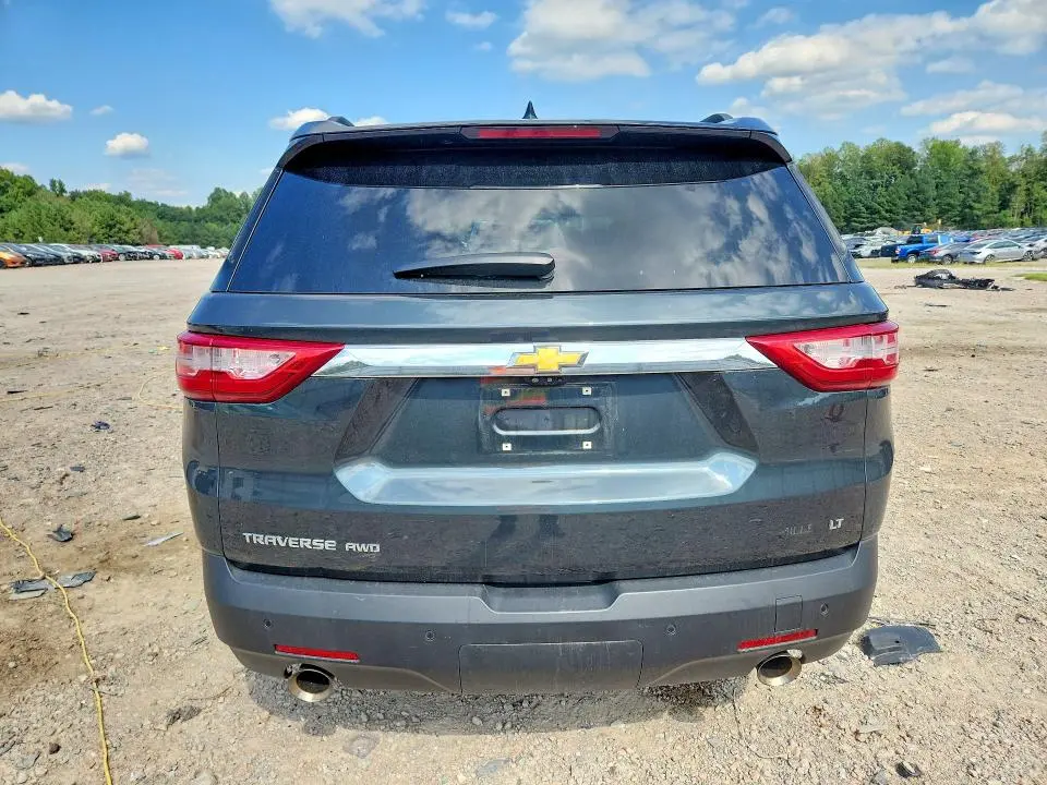 2020 CHEVROLET TRAVERSE LT  