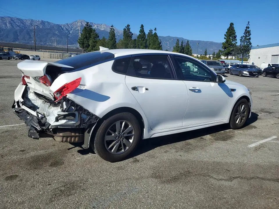 2016 KIA OPTIMA LX  
