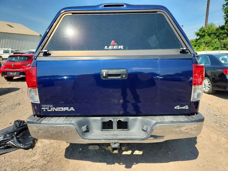 2013 TOYOTA TUNDRA DOUBLE CAB SR5  
