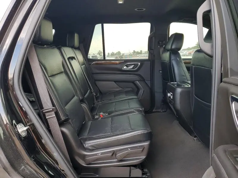2022 GMC YUKON SLE  
