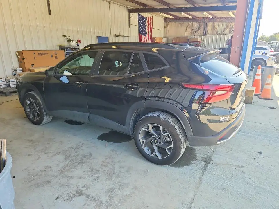 2025 CHEVROLET TRAX 1LT  
