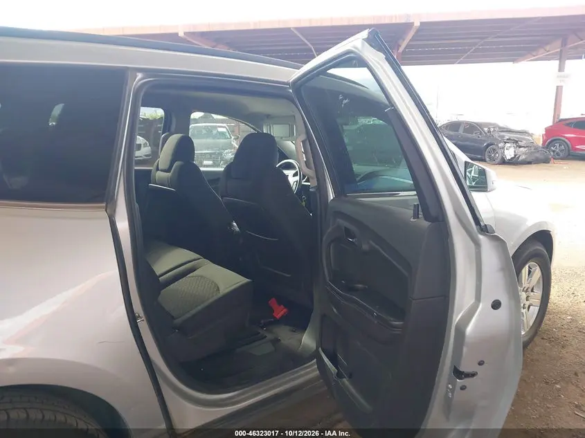 2011 CHEVROLET TRAVERSE 1LT
