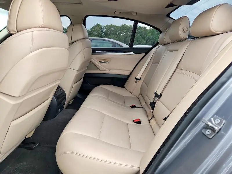 2012 BMW 550 XI  