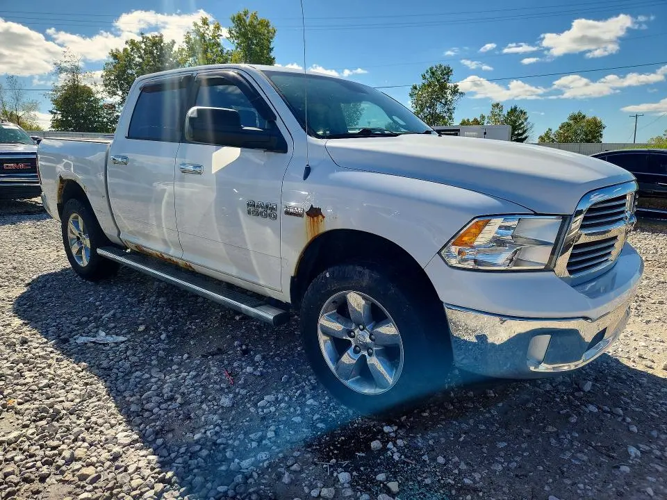 2013 RAM 1500 SLT  