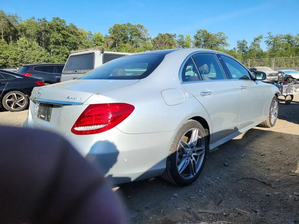 2017 MERCEDES-BENZ E 300 4MATIC  