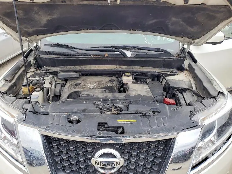 2015 NISSAN PATHFINDER S  